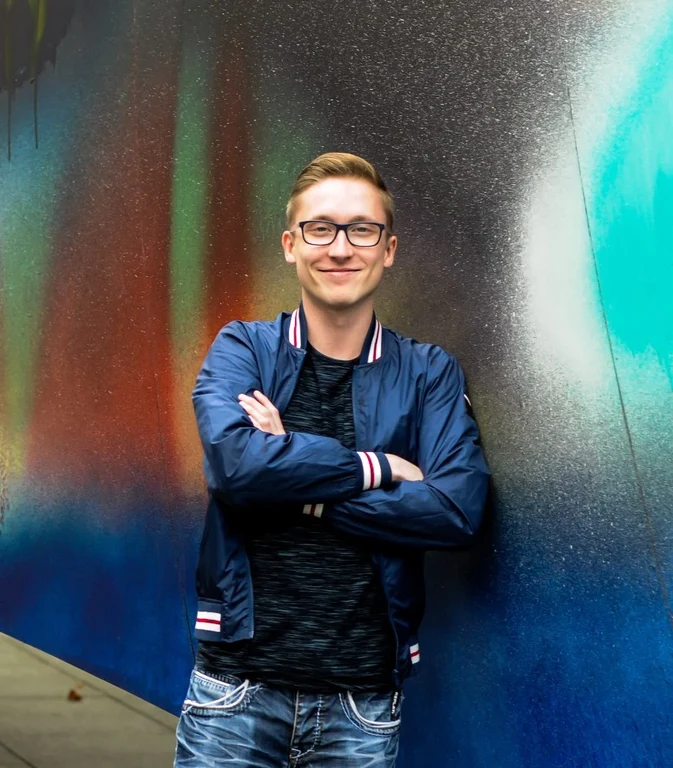 Bild Nick Biesen Homepage.jpeg